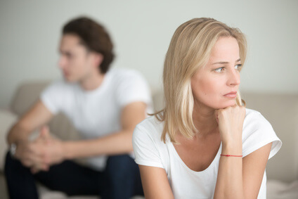 Affäre verzeihen: 3 Beziehungstypen, die Untreue unterschiedlich verarbeiten