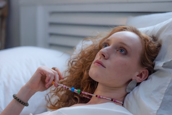 Overthinking, Selbstsabotage und Grübelei stoppen: So durchbrichst du dein Gedankenkarussell